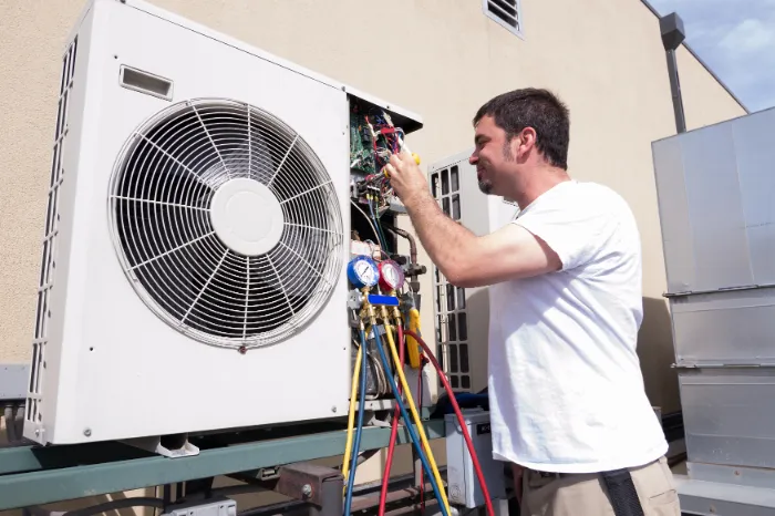 HVAC Technician in Snellville, GA